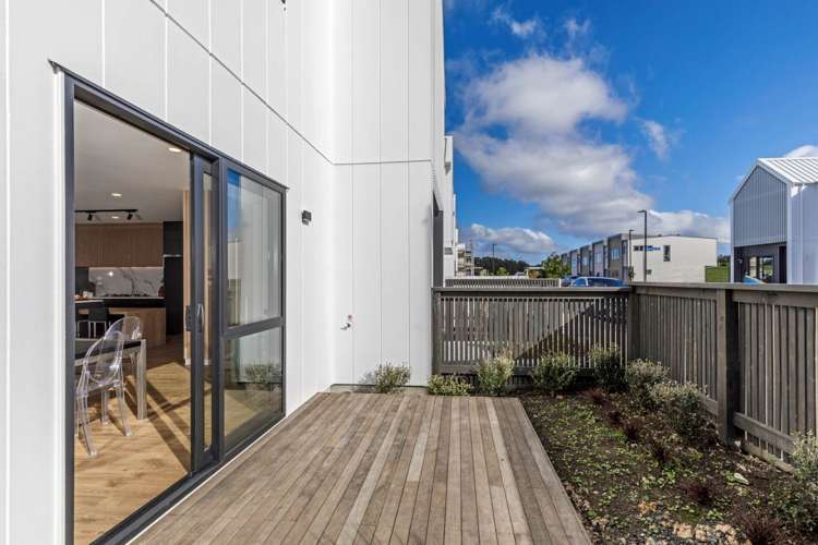 8 Green Bamboo Road Hobsonville_26