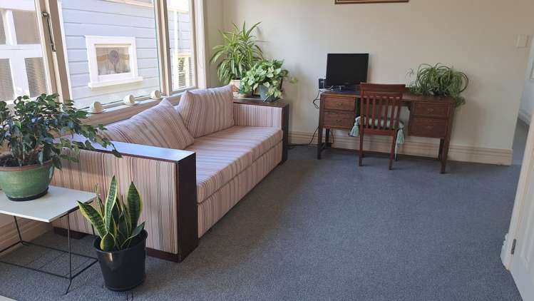 8 Dawson Street Berhampore_16