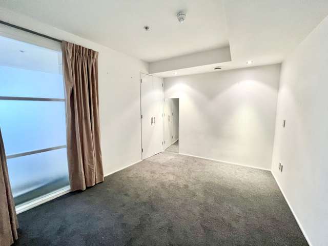 105/72-78 Tory Street 2185_4