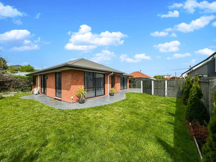 2/41 Amyes Road Hornby_12