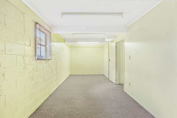 65 Hutchinsons Road Bucklands Beach_16