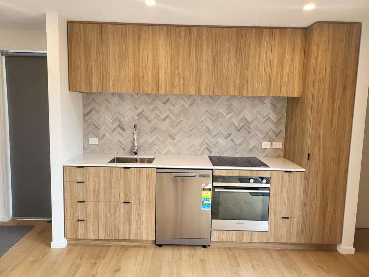 2/37 Maxwell Street_1