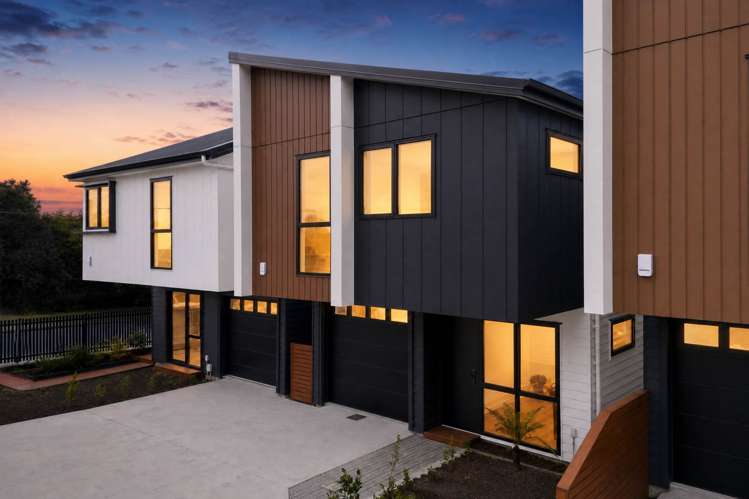 2/49 Neil Avenue_0