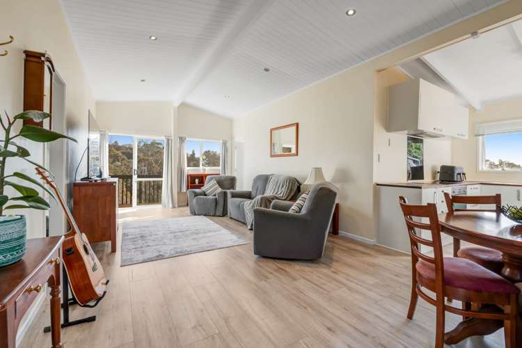 2/40 Kestrel Heights Arkles Bay_5