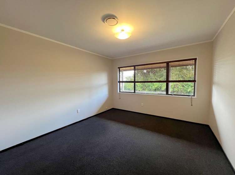 16 Church Road 1136_9