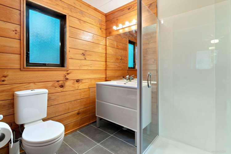 23 Ewhurst Place Goodwood Heights_12