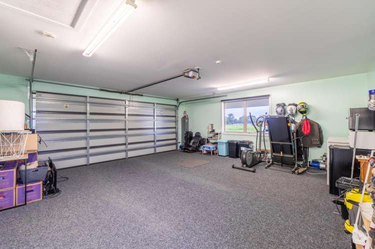 406 Flora Road East Makarewa_16