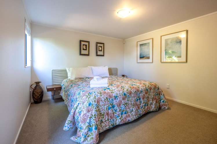 2 Seventh Avenue Onetangi_20