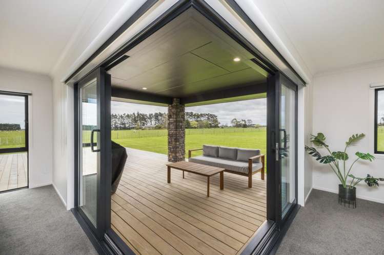 455 Mount Stewart Halcombe Road Halcombe_14