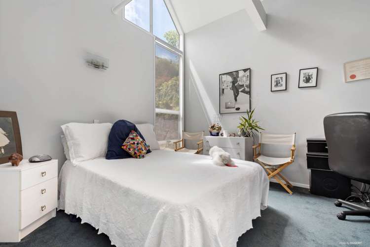 2/248 Hurstmere Road Takapuna_7