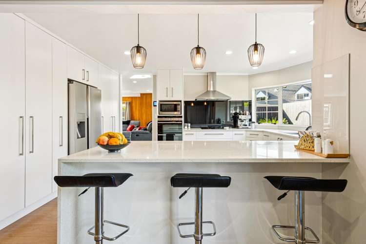 33 Sunny Crescent Huapai_5