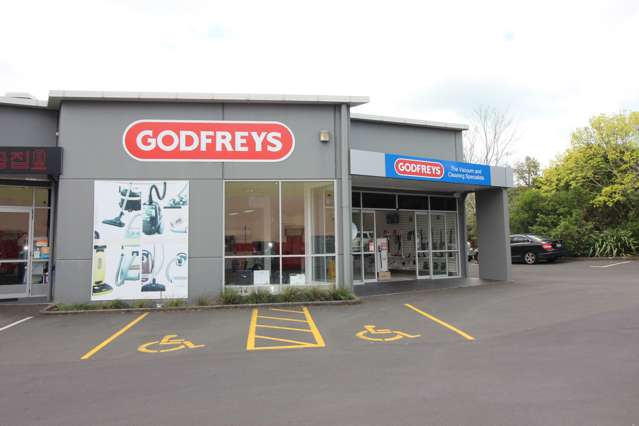 5/9-11 Link Drive Wairau Valley_1