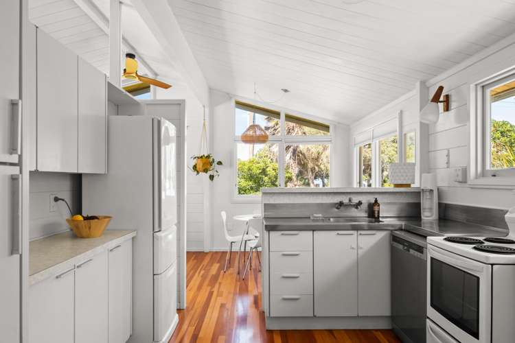 37 Murphy Road Wainui_6