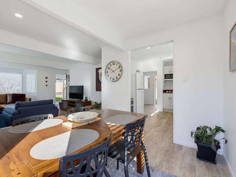 18B Ruihi Street Victoria_11