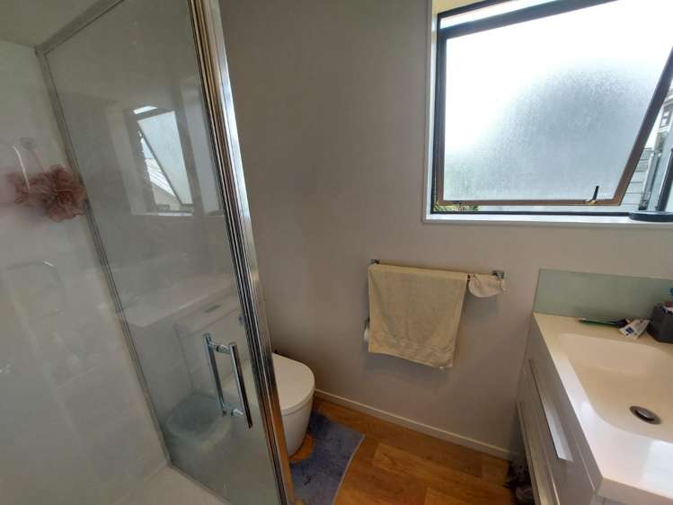 19a Marewa Street Te Atatu South_13