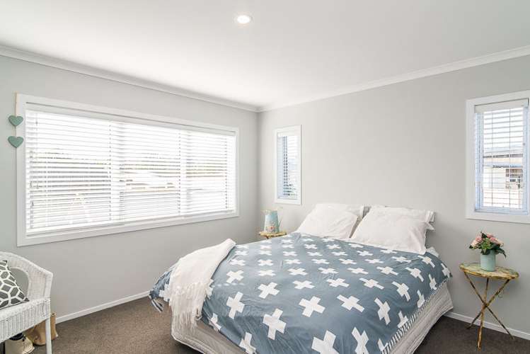 42 San Priamo Place Paraparaumu Beach_3