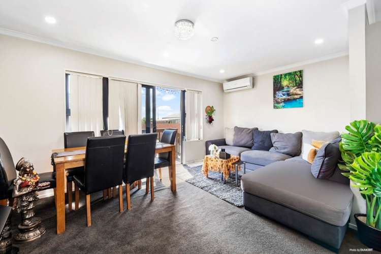 75 Charntay Avenue Clover Park_6