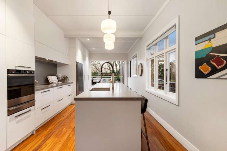 8 Fifth Avenue Mount Albert_4