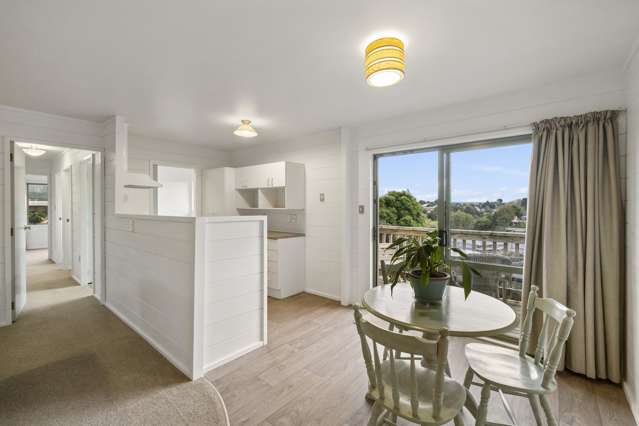 Price Reduced! Great First Home!