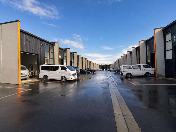22/74 Westpoint Drive Hobsonville_1