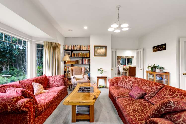 26 Shelter Grove Frankleigh Park_12