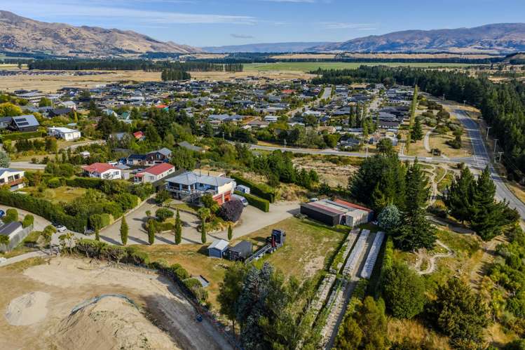 17 Parry Crescent Lake Hawea_37