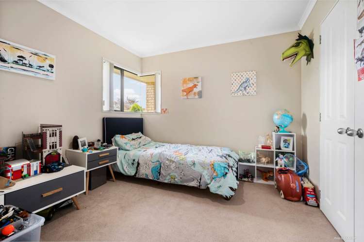 9 Ernest Shackleton Place Waiuku_12