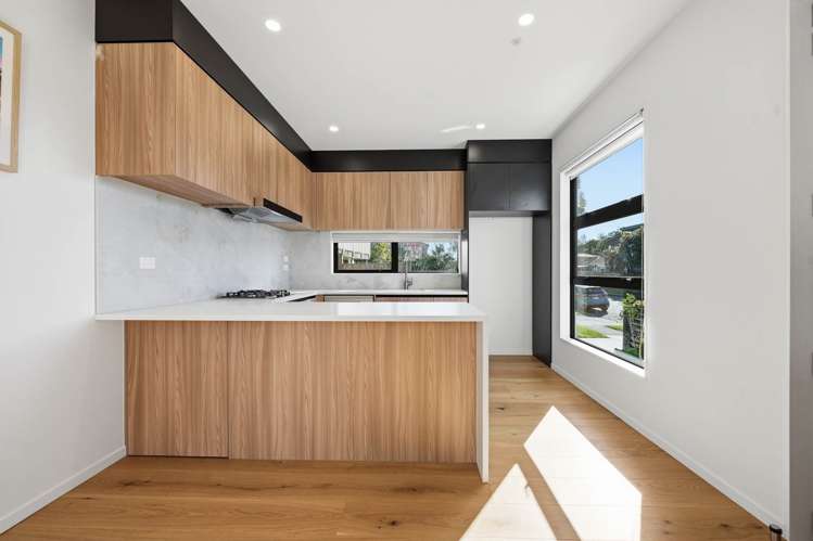 38A Glennandrew Drive_5