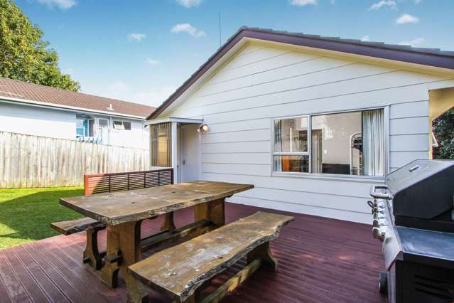 1/1 Hale Crescent Bayview_2