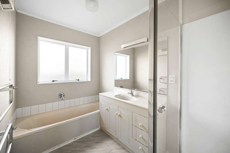 801A River Road Chartwell_11