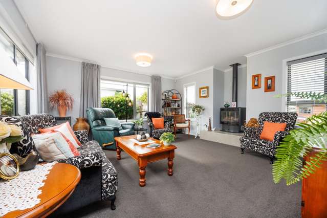 4 Poplar Grove Feilding_1