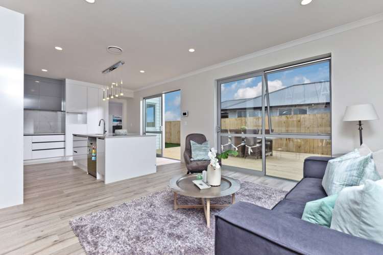 5 Boocock Crescent Orewa_16