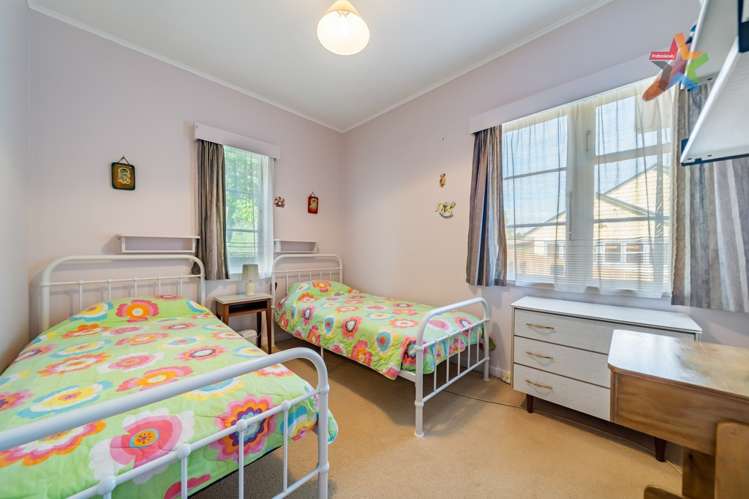 99 Sunshine Avenue Karori_13