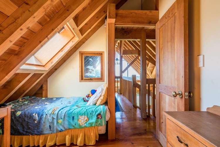 658 Cove Road Waipu_12