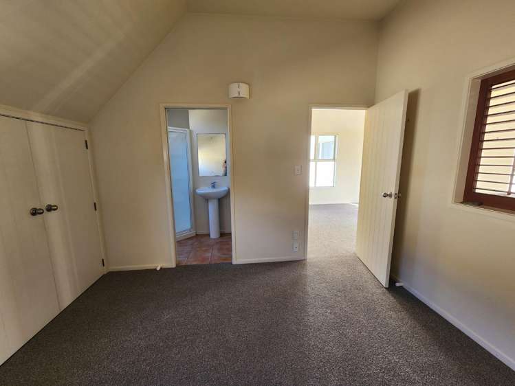 8/34 Maunganui Road 11229_8