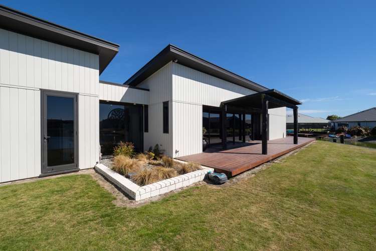 8 Halston Close Huntingdon_18