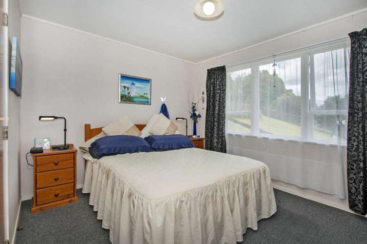 32 Memorial Drive Parahaki_9