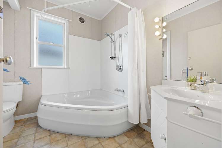 98 Mellons Bay Road Mellons Bay_32