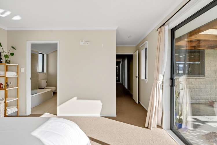 45 Sterling Park Lytton West_15