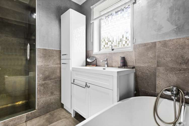 33 Pitt Street Clive_11