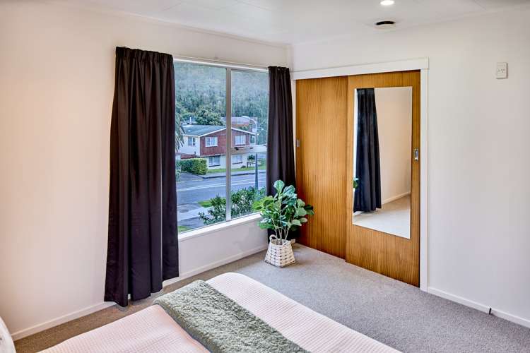 3 Ayton Drive Whitby_11