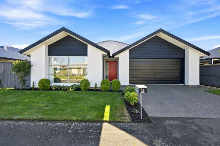 8 Hillbourne Street_0