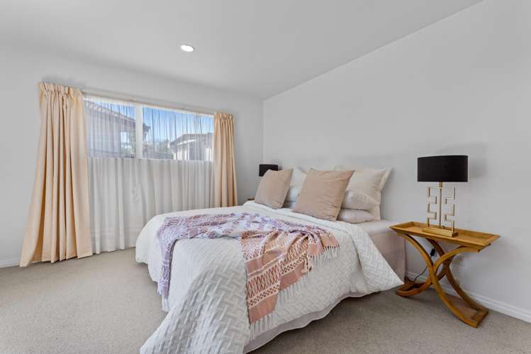 3a Beach Road Manly_10