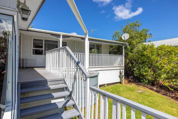 16 Natzka Road Ostend_13