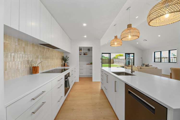 10 Whareatea Road Redwoodtown_4