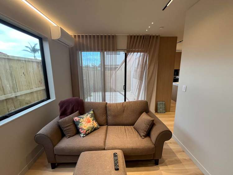 2/31 Hamlin Road Mount Wellington_2