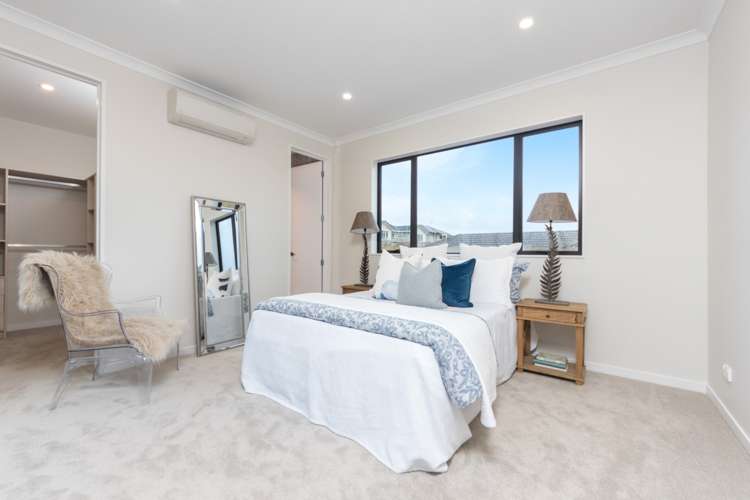 14 Tararua Street Massey_15