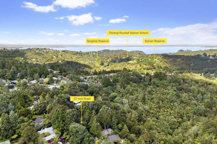 33 York Road Titirangi_15