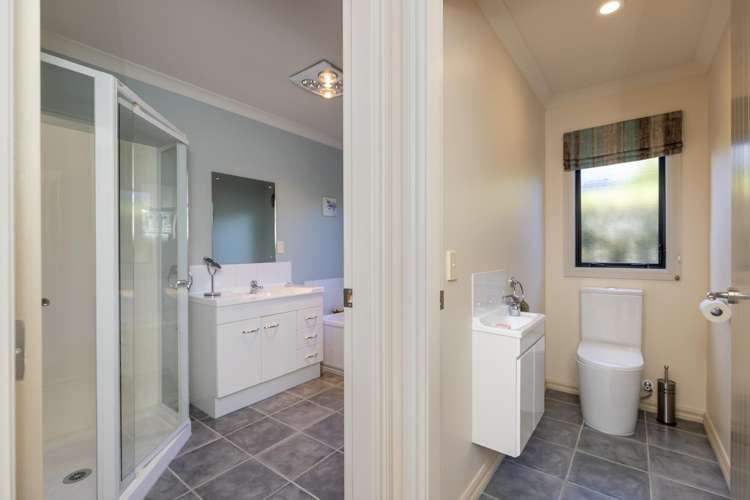 14 San Priamo Place Paraparaumu Beach_17