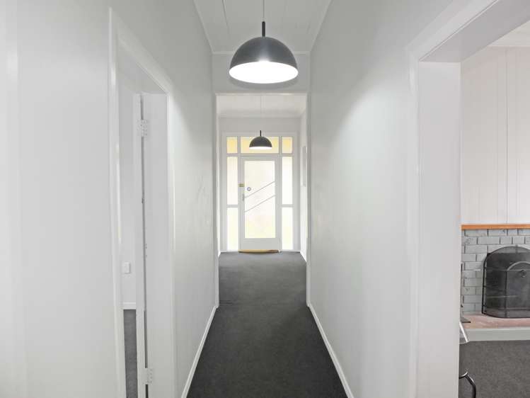 37 Cook Street Foxton_13